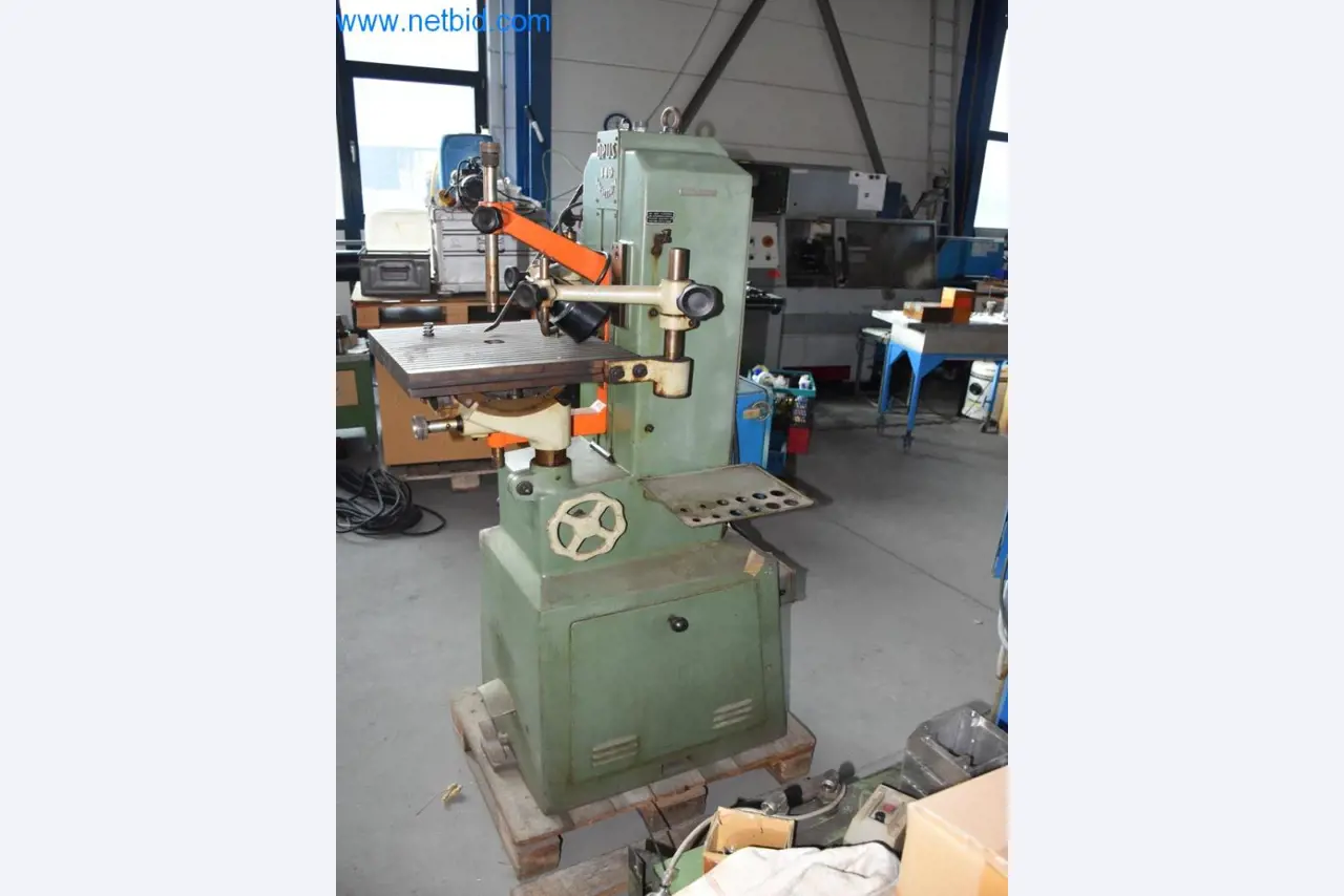 Maszyny, sprzęt operacyjny i akcesoria światowego lidera na rynku systemów napinania łańcuchów stają się dostępne.-4