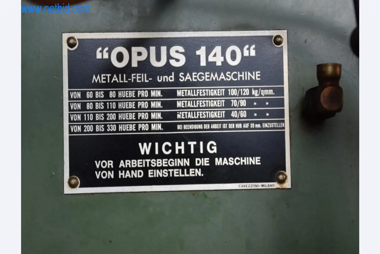 Maszyny, sprzęt operacyjny i akcesoria światowego lidera na rynku systemów napinania łańcuchów stają się dostępne.-5