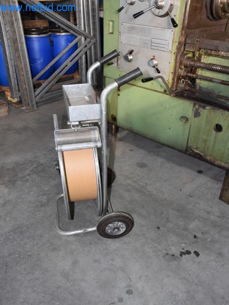 Machines, operating equipment and accessories of a world market leader for chain tensioning systems-2