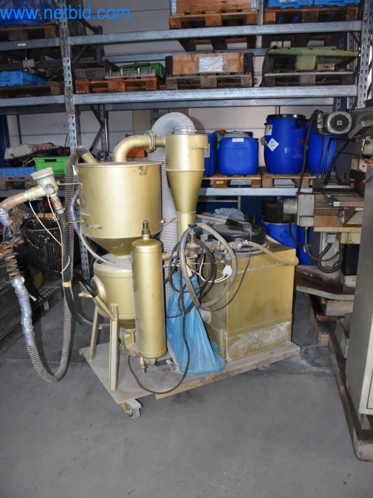 Máquinas, equipos operativos y accesorios de un líder mundial en el mercado de sistemas de tensado de cadenas.-2