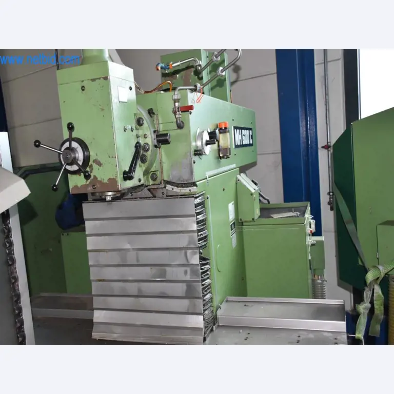 Disponibilização de máquinas, equipamento operacional e acessórios de um líder mundial de mercado para sistemas de tensionamento de correntes-3