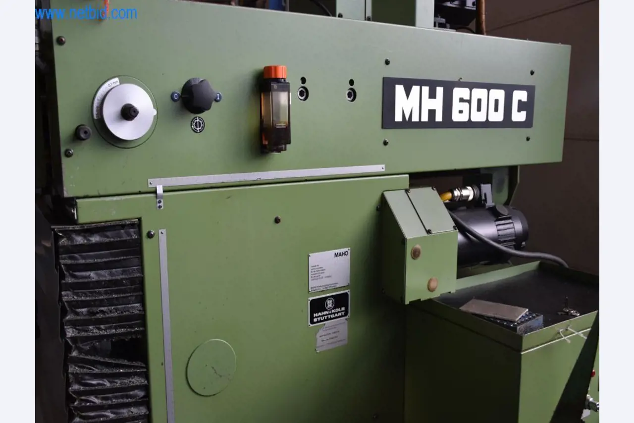 Disponibilização de máquinas, equipamento operacional e acessórios de um líder mundial de mercado para sistemas de tensionamento de correntes-4