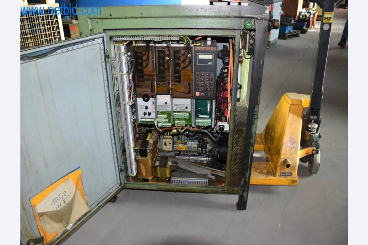 Machines, bedieningsapparatuur en accessoires van een wereldmarktleider voor kettingspansystemen komen beschikbaar-2