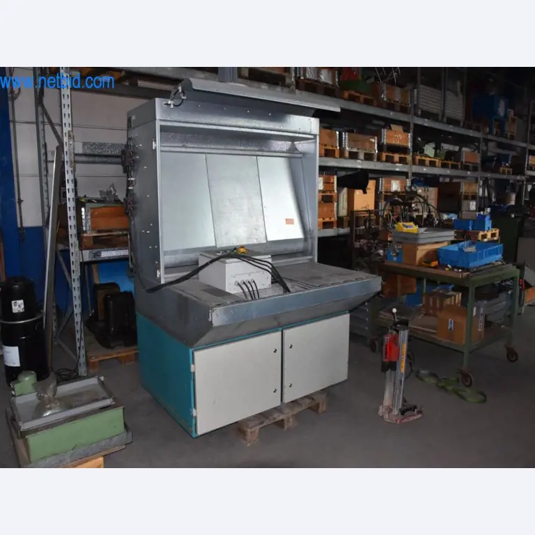 Máquinas, equipos operativos y accesorios de un líder mundial en el mercado de sistemas de tensado de cadenas.-1