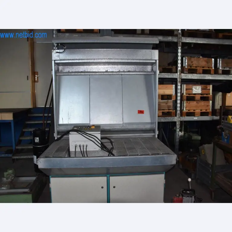 Máquinas, equipos operativos y accesorios de un líder mundial en el mercado de sistemas de tensado de cadenas.-3