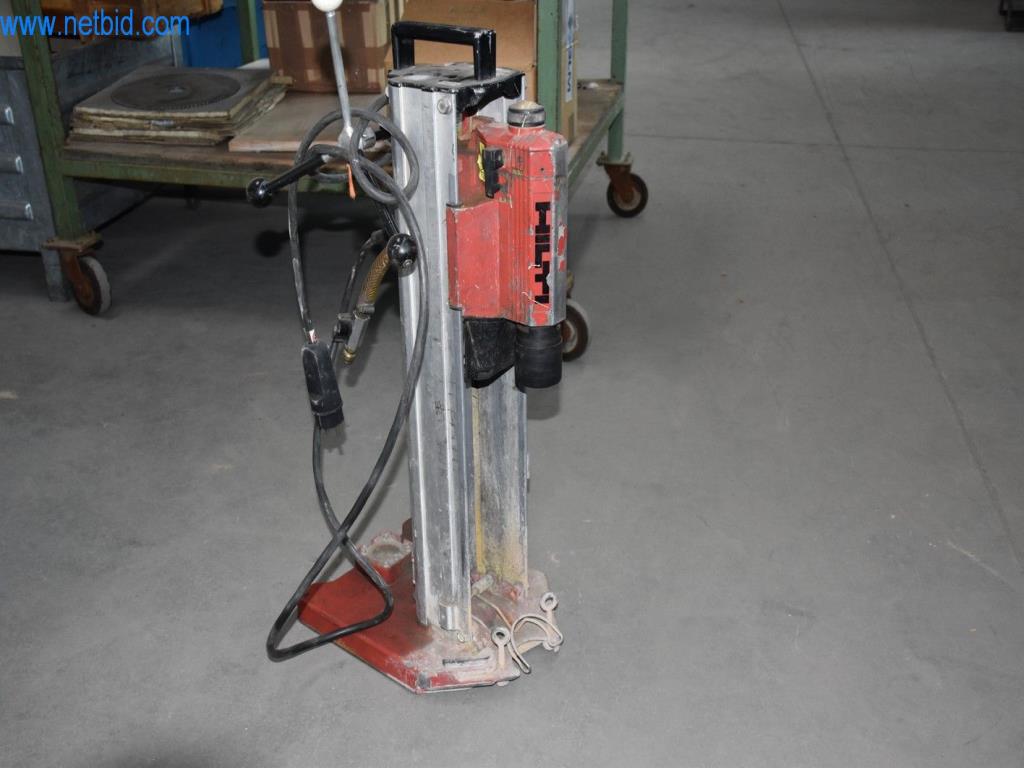 Na voljo so stroji, delovna oprema in dodatki vodilnega svetovnega proizvajalca sistemov za napenjanje verig-4