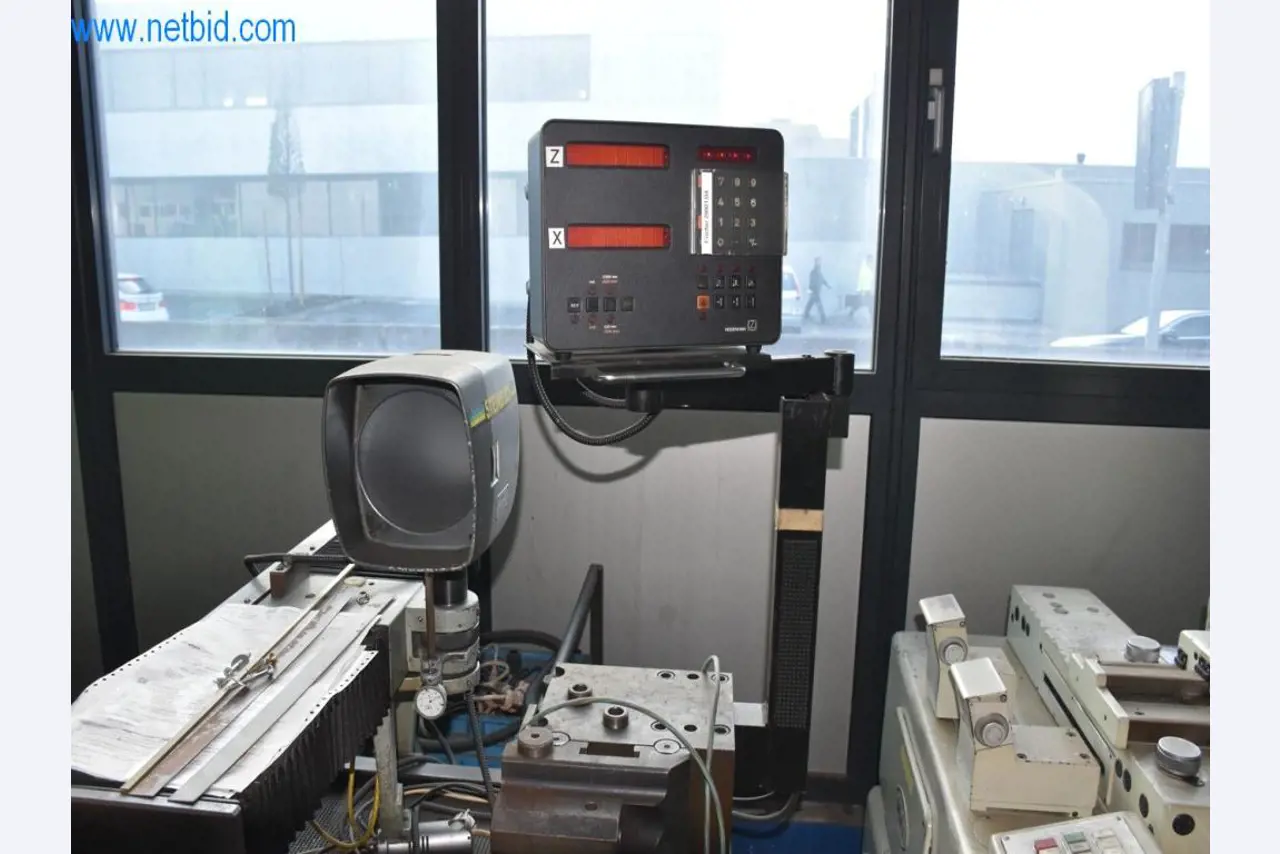 Stroje, provozní zařízení a příslušenství předního světového výrobce napínacích systémů řetězů jsou k dispozici.-2