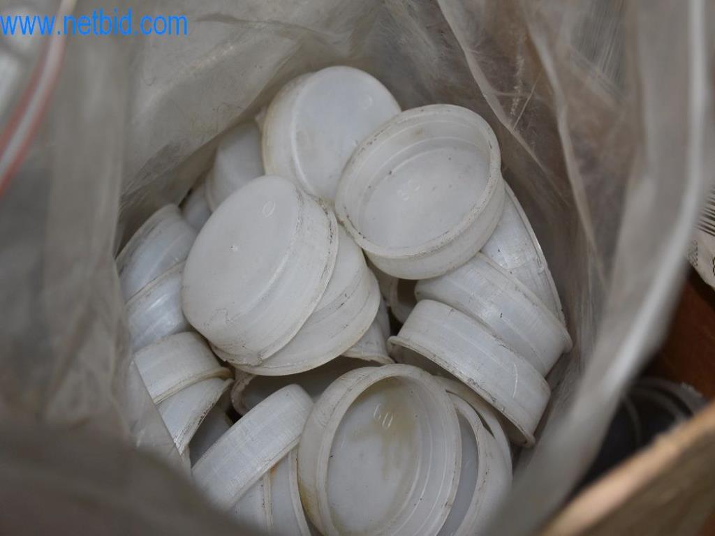 Stroje, provozní zařízení a příslušenství předního světového výrobce napínacích systémů řetězů jsou k dispozici.-5