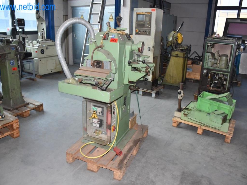 Machines, operating equipment and accessories of a world market leader for chain tensioning systems-2