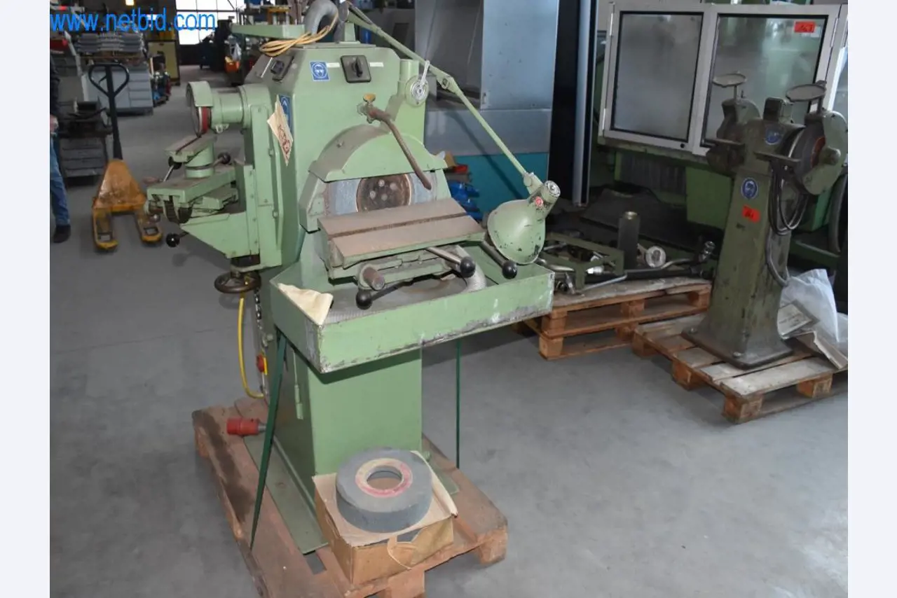 Na voljo so stroji, delovna oprema in dodatki vodilnega svetovnega proizvajalca sistemov za napenjanje verig-3