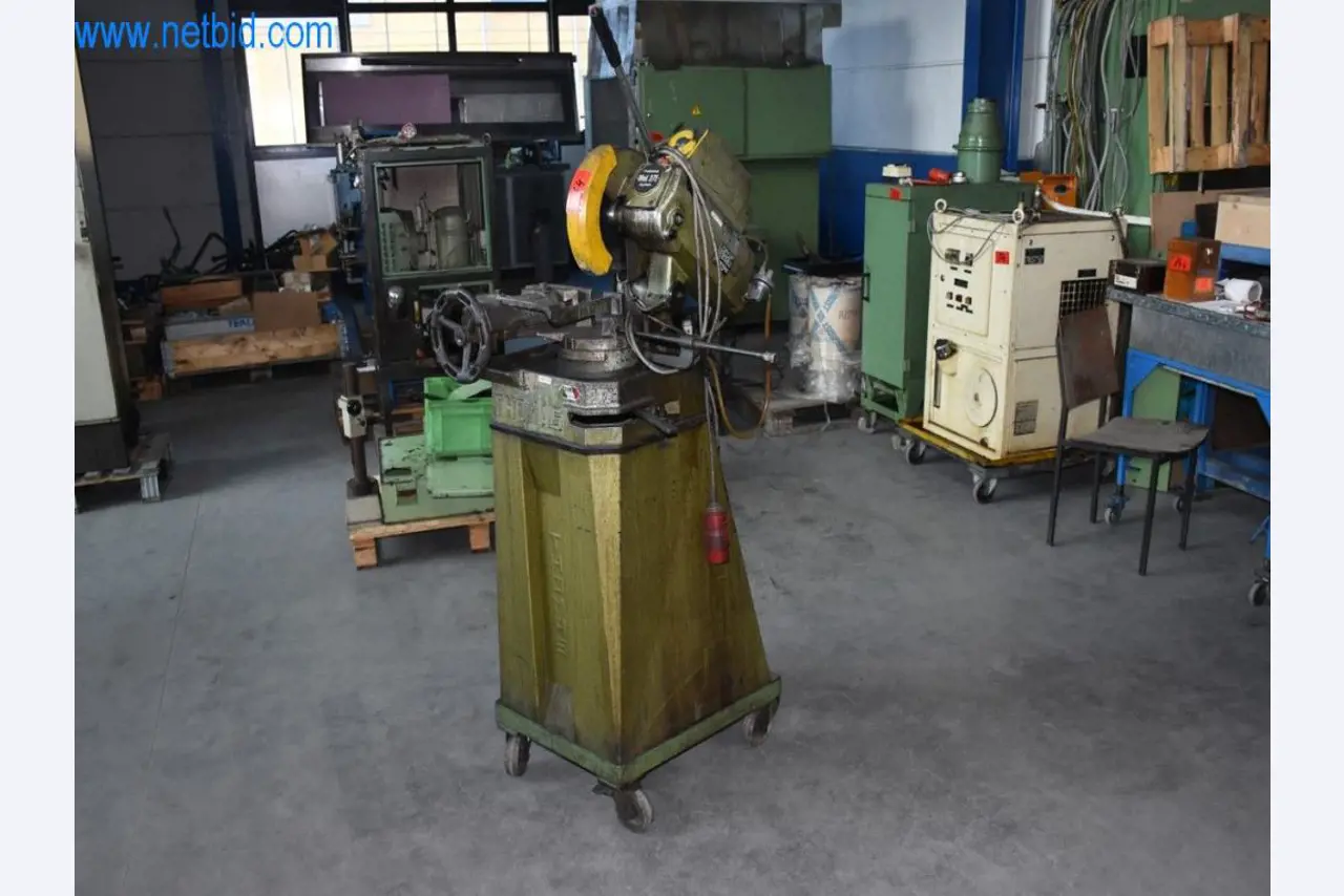 Frei werdende Maschinen, Betriebseinrichtungen und Zubehör eines Weltmarktführers für Kettenspannsysteme-1