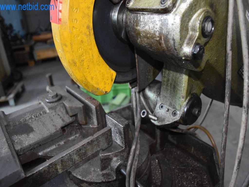 Machines, équipements d'exploitation et accessoires libérés par le leader mondial des systèmes de tension de chaînes-5