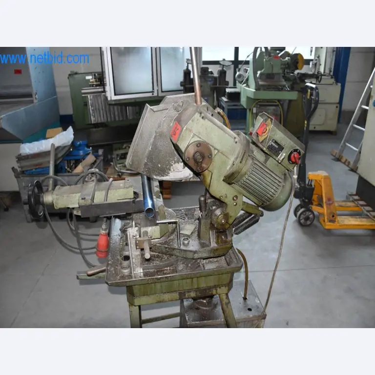 Máquinas, equipos operativos y accesorios de un líder mundial en el mercado de sistemas de tensado de cadenas.-2