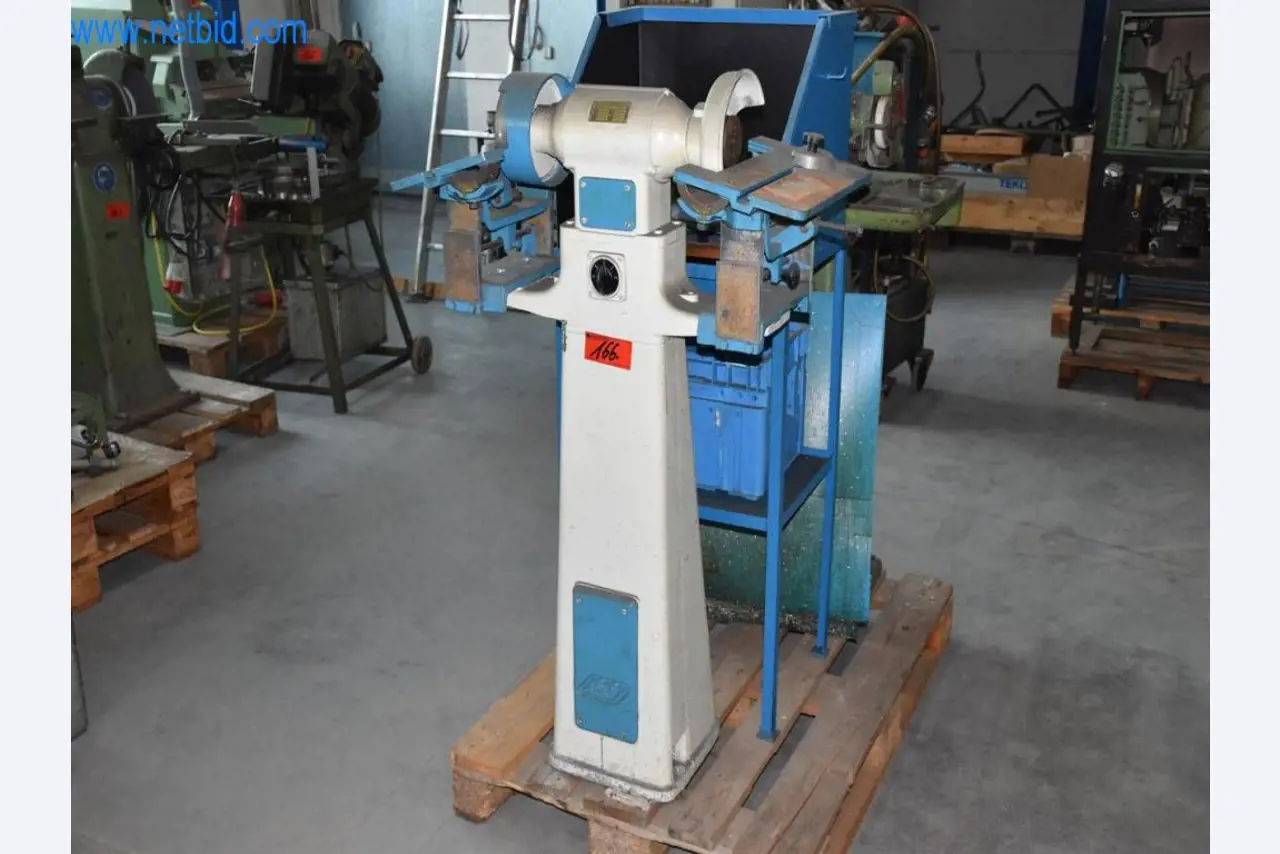 Stroje, provozní zařízení a příslušenství předního světového výrobce napínacích systémů řetězů jsou k dispozici.-1