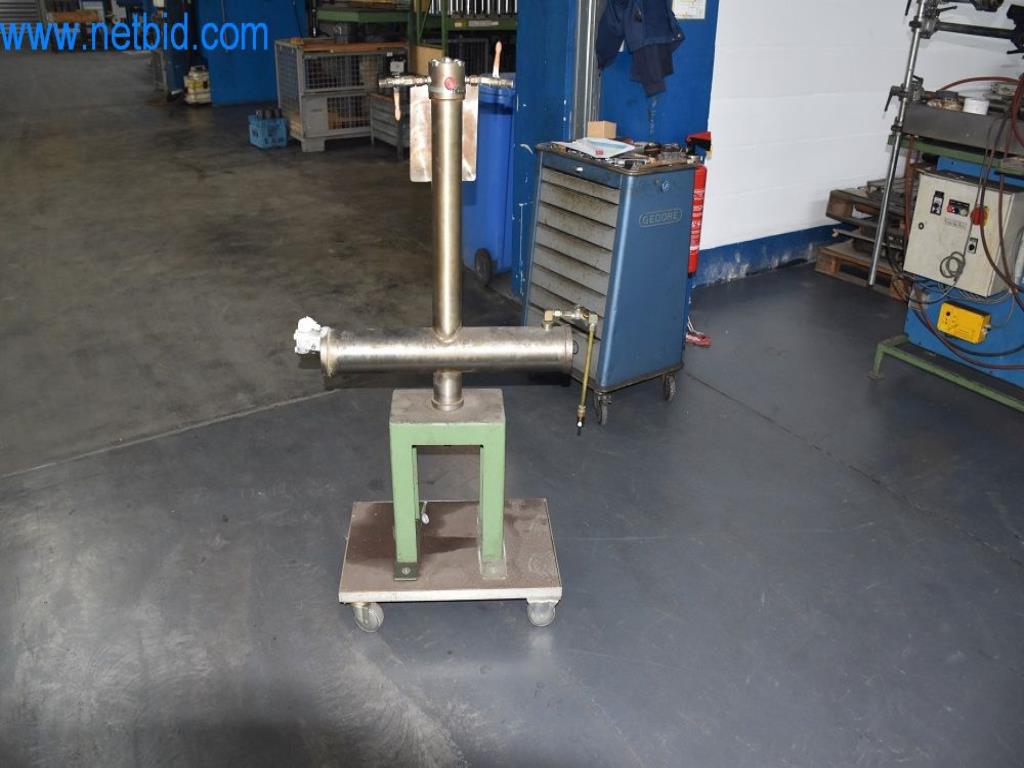 Stroje, provozní zařízení a příslušenství předního světového výrobce napínacích systémů řetězů jsou k dispozici.-6