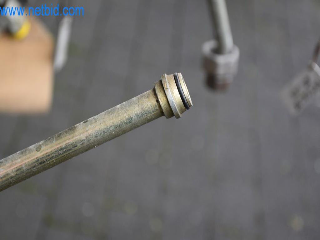 Stroje, provozní zařízení a příslušenství předního světového výrobce napínacích systémů řetězů jsou k dispozici.-7