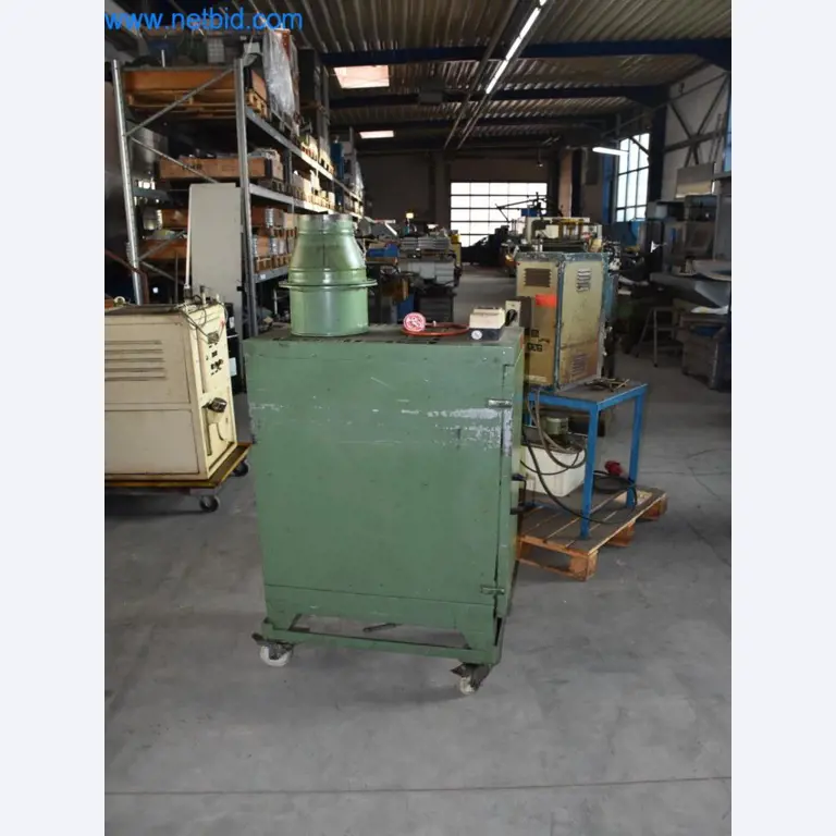 Máquinas, equipos operativos y accesorios de un líder mundial en el mercado de sistemas de tensado de cadenas.-3