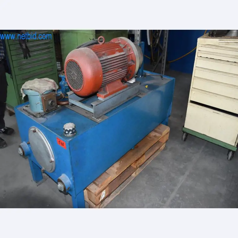 Stroje, provozní zařízení a příslušenství předního světového výrobce napínacích systémů řetězů jsou k dispozici.-2