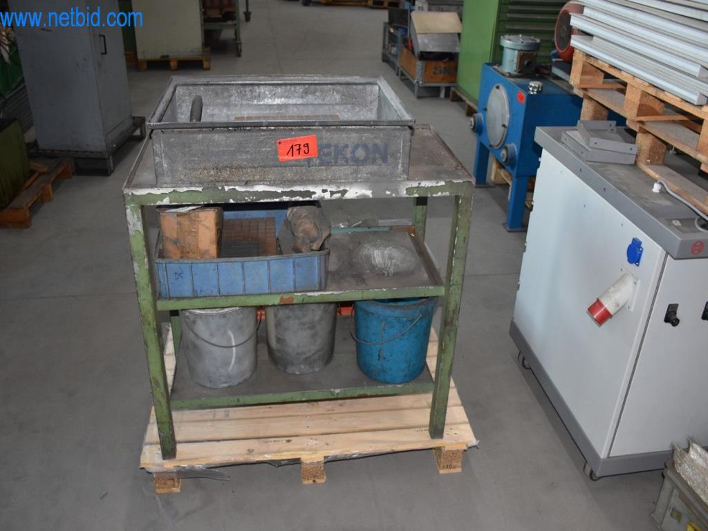 Máquinas, equipos operativos y accesorios de un líder mundial en el mercado de sistemas de tensado de cadenas.-3