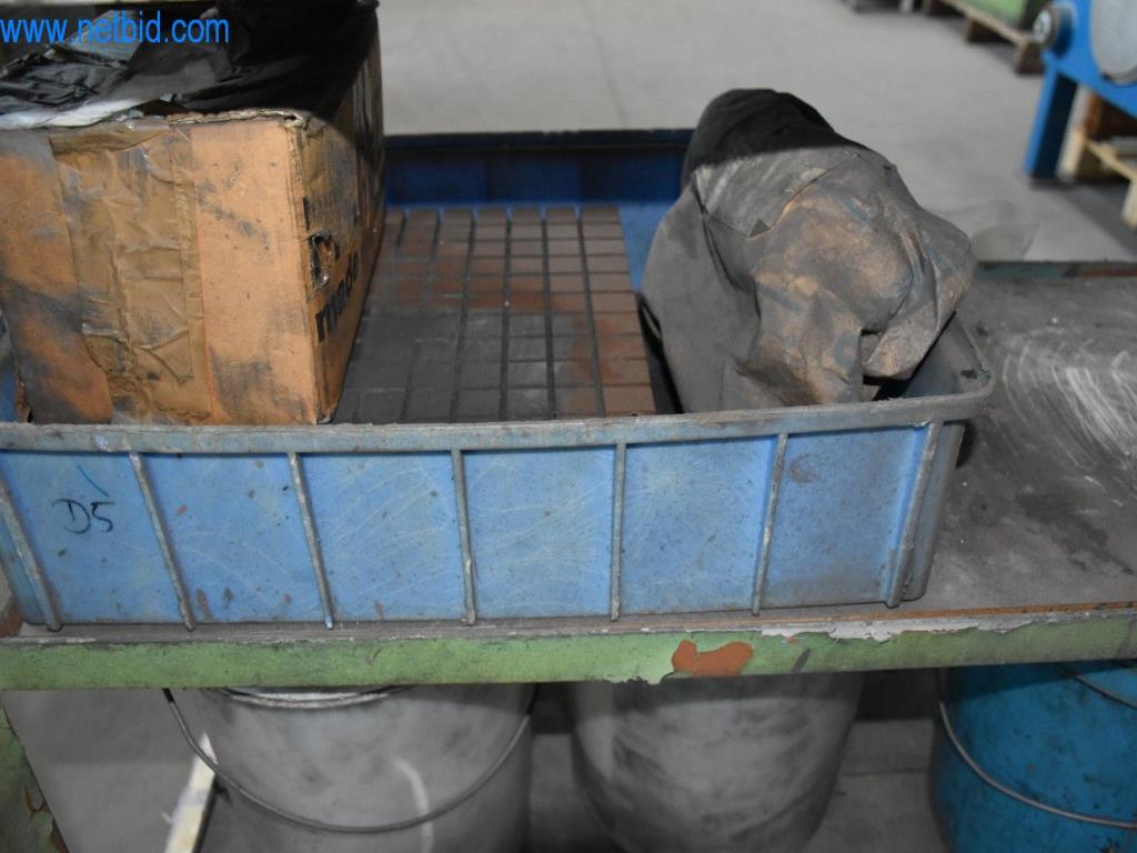 Máquinas, equipos operativos y accesorios de un líder mundial en el mercado de sistemas de tensado de cadenas.-4