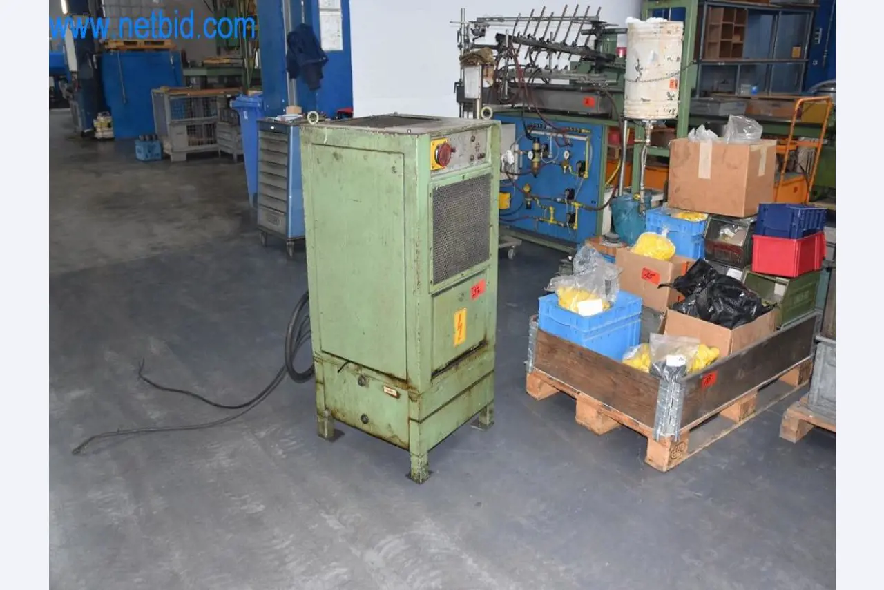 Stroje, provozní zařízení a příslušenství předního světového výrobce napínacích systémů řetězů jsou k dispozici.-2