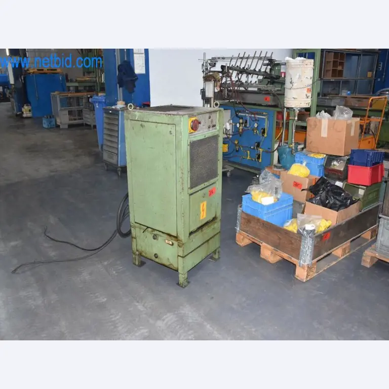 Stroje, provozní zařízení a příslušenství předního světového výrobce napínacích systémů řetězů jsou k dispozici.-2