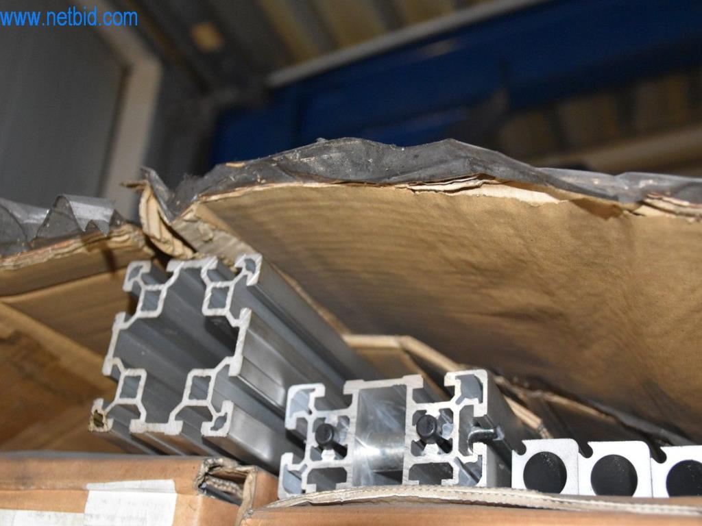 Stroje, provozní zařízení a příslušenství předního světového výrobce napínacích systémů řetězů jsou k dispozici.-5