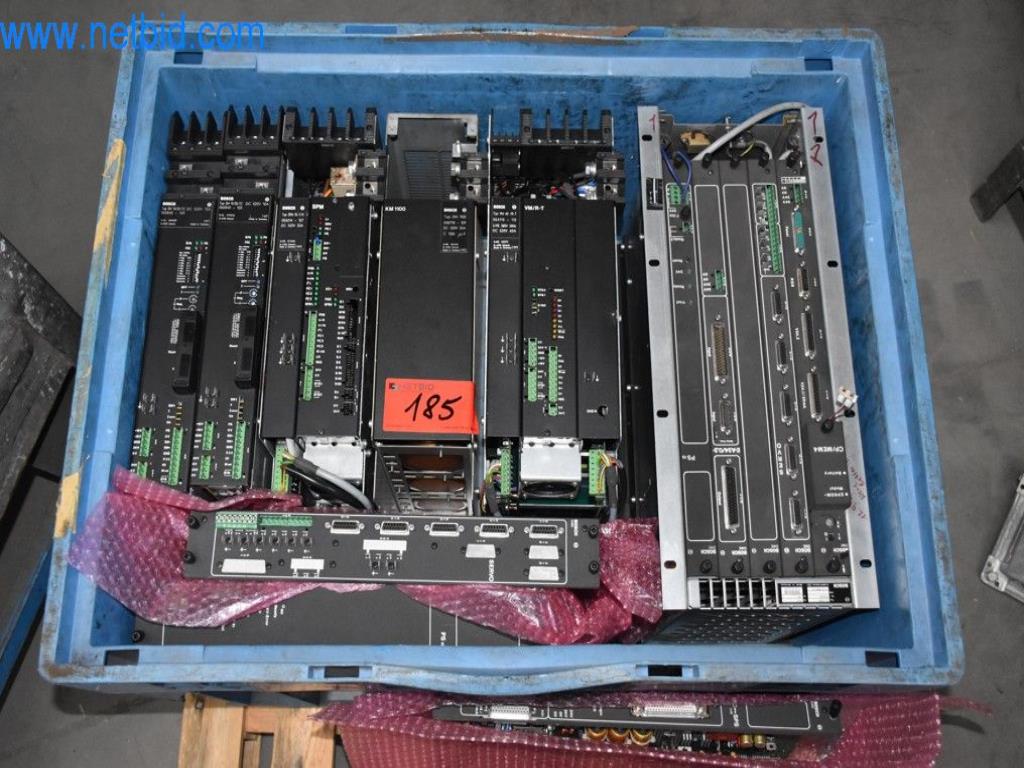 Stroje, provozní zařízení a příslušenství předního světového výrobce napínacích systémů řetězů jsou k dispozici.-1