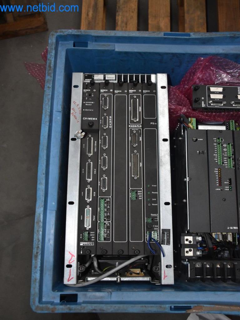 Stroje, provozní zařízení a příslušenství předního světového výrobce napínacích systémů řetězů jsou k dispozici.-7