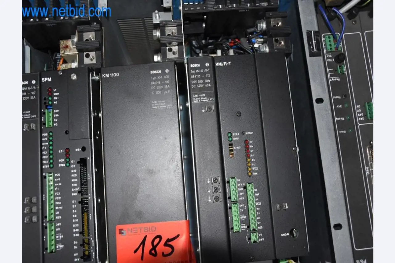 Máquinas, equipos operativos y accesorios de un líder mundial en el mercado de sistemas de tensado de cadenas.-9