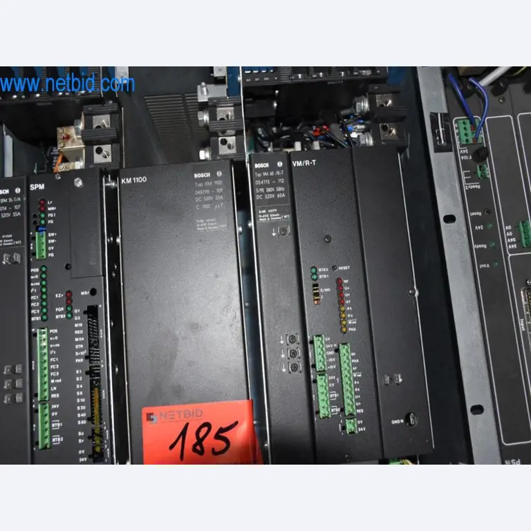 Máquinas, equipos operativos y accesorios de un líder mundial en el mercado de sistemas de tensado de cadenas.-9