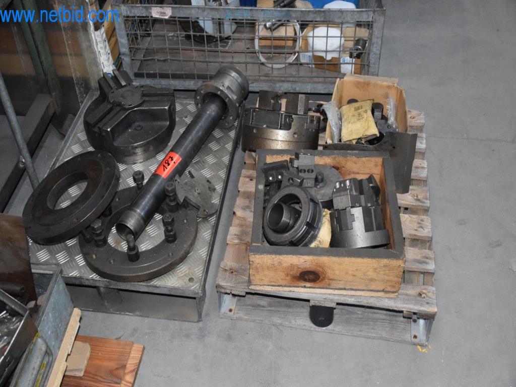 Stroje, provozní zařízení a příslušenství předního světového výrobce napínacích systémů řetězů jsou k dispozici.-1