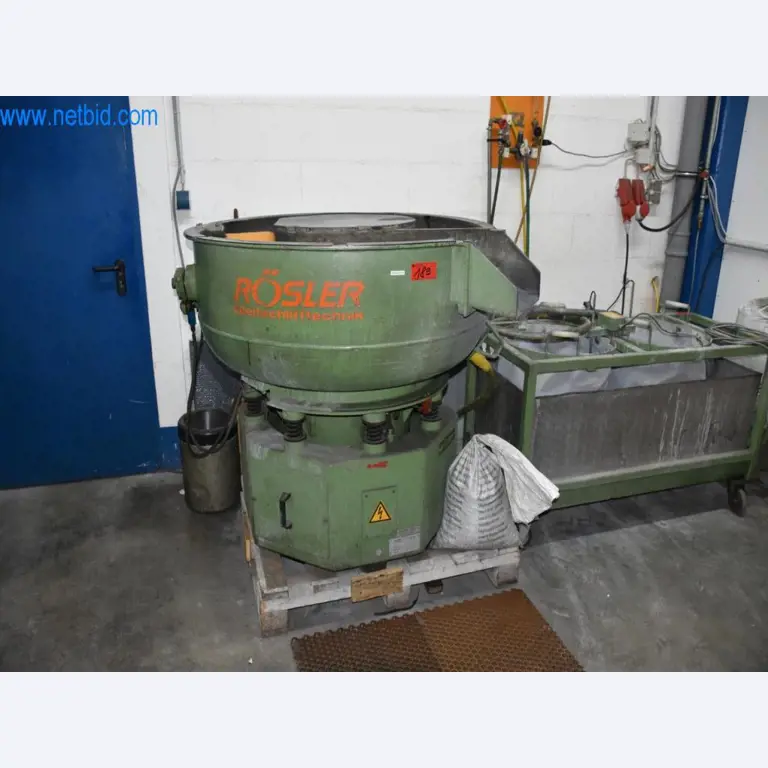 Disponibilização de máquinas, equipamento operacional e acessórios de um líder mundial de mercado para sistemas de tensionamento de correntes-2