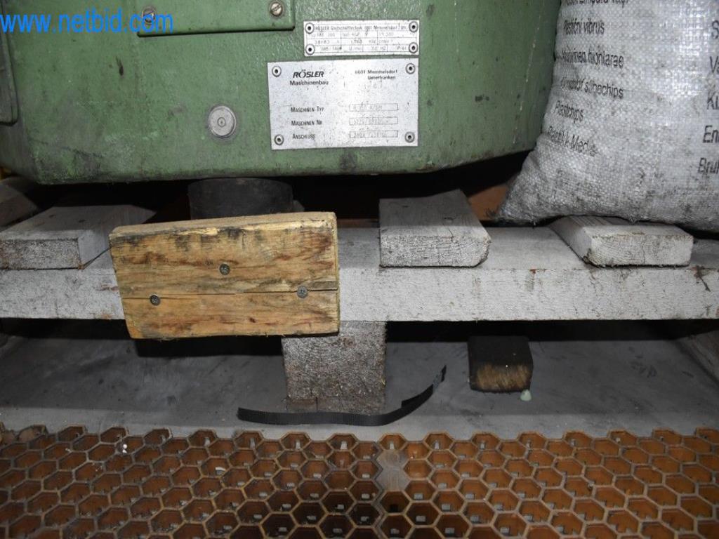 Máquinas, equipos operativos y accesorios de un líder mundial en el mercado de sistemas de tensado de cadenas.-7