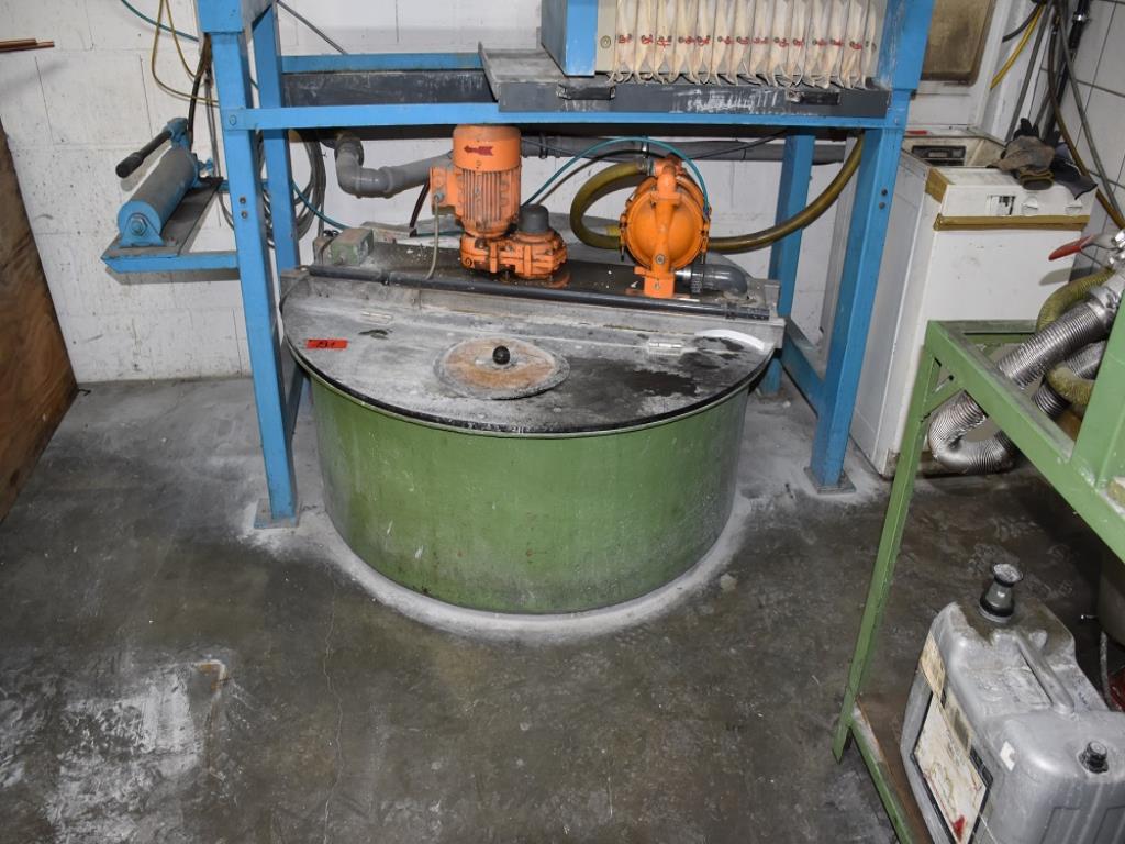 Stroje, provozní zařízení a příslušenství předního světového výrobce napínacích systémů řetězů jsou k dispozici.-1