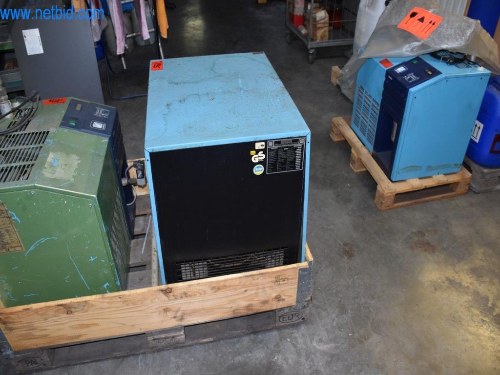 Stroje, provozní zařízení a příslušenství předního světového výrobce napínacích systémů řetězů jsou k dispozici.-4