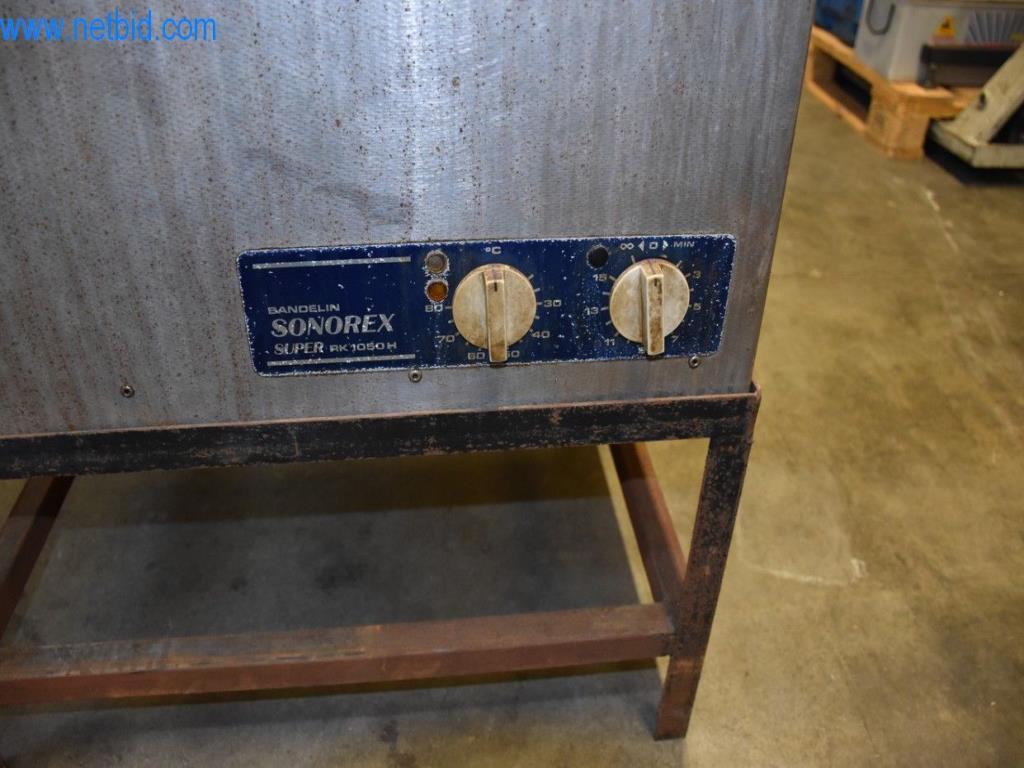 Stroje, provozní zařízení a příslušenství předního světového výrobce napínacích systémů řetězů jsou k dispozici.-3