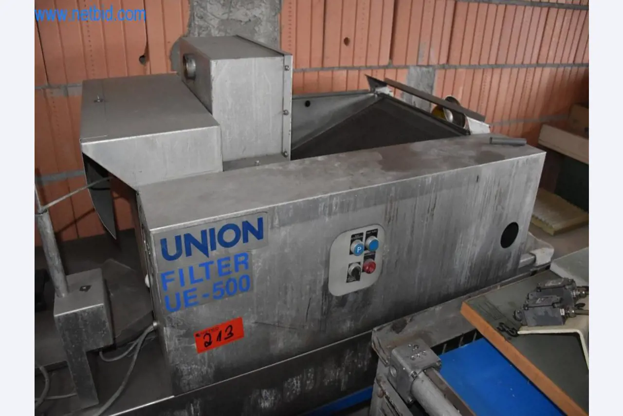 Máquinas, equipos operativos y accesorios de un líder mundial en el mercado de sistemas de tensado de cadenas.-1