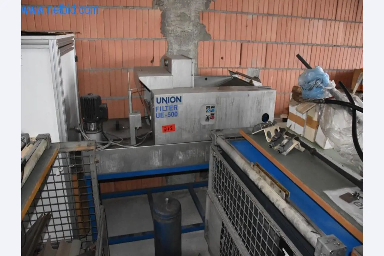 Máquinas, equipos operativos y accesorios de un líder mundial en el mercado de sistemas de tensado de cadenas.-2