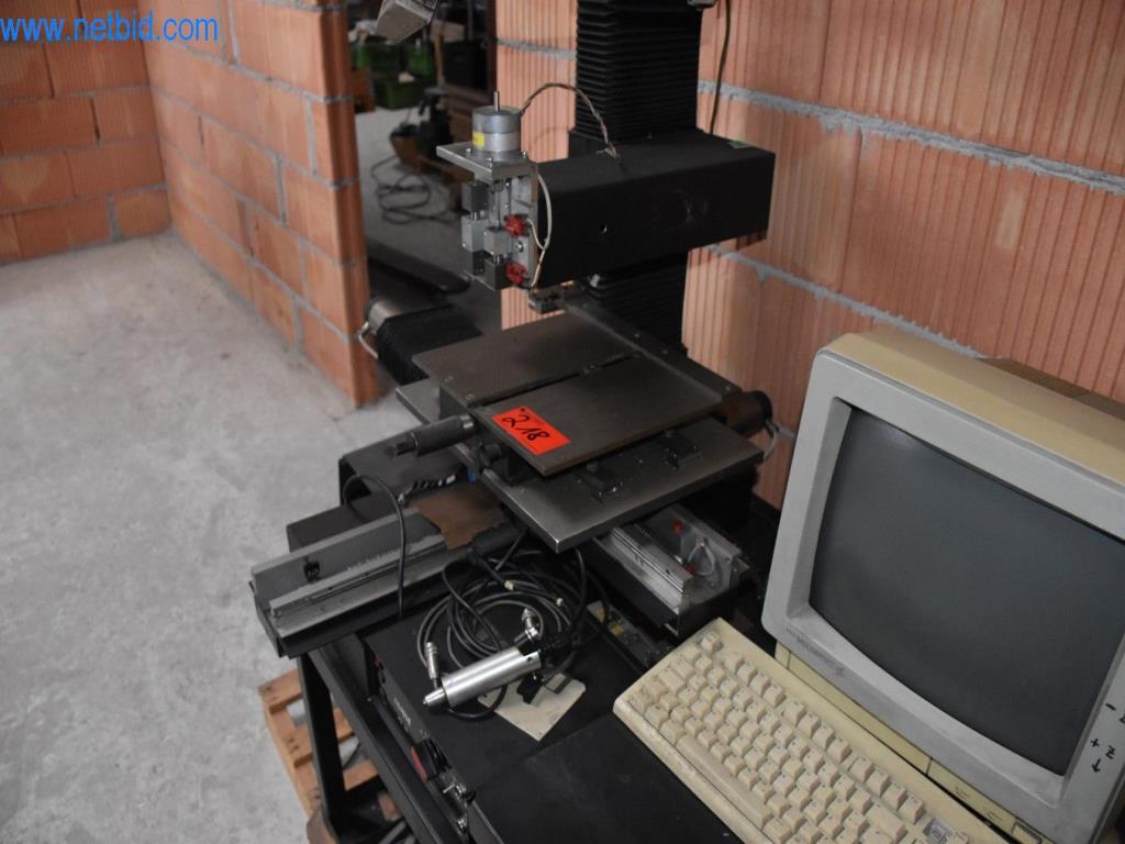 Máquinas, equipos operativos y accesorios de un líder mundial en el mercado de sistemas de tensado de cadenas.-5