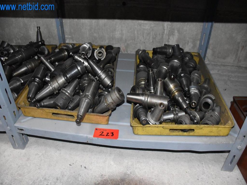 Maszyny, sprzęt operacyjny i akcesoria światowego lidera na rynku systemów napinania łańcuchów stają się dostępne.-1