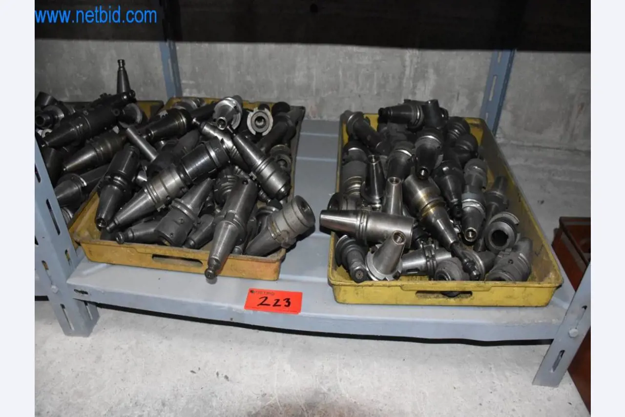 Maszyny, sprzęt operacyjny i akcesoria światowego lidera na rynku systemów napinania łańcuchów stają się dostępne.-1