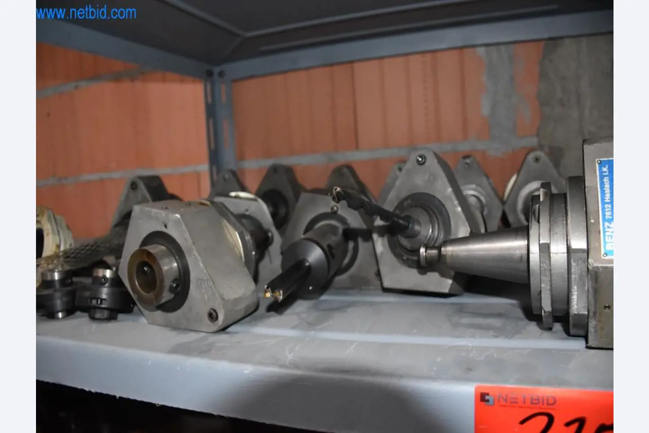 Stroje, provozní zařízení a příslušenství předního světového výrobce napínacích systémů řetězů jsou k dispozici.-2