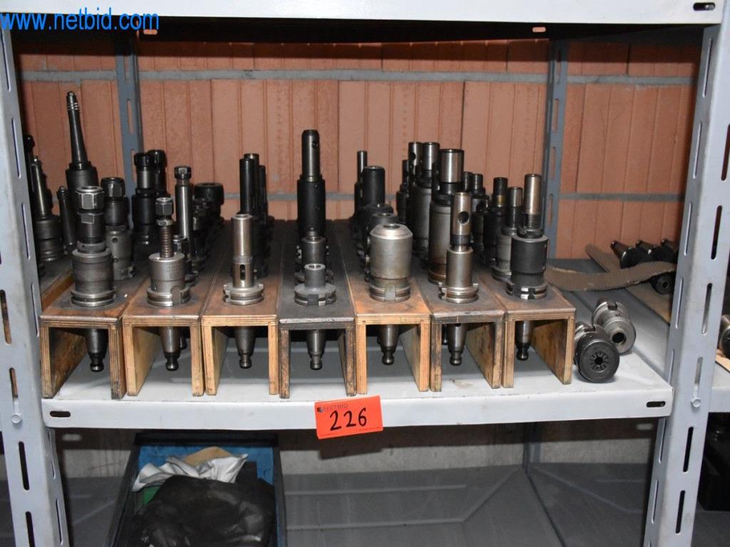 Stroje, provozní zařízení a příslušenství předního světového výrobce napínacích systémů řetězů jsou k dispozici.-1