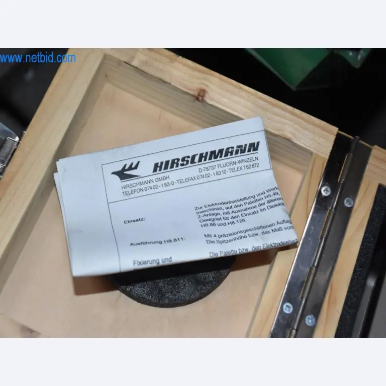 Machines, bedieningsapparatuur en accessoires van een wereldmarktleider voor kettingspansystemen komen beschikbaar-11
