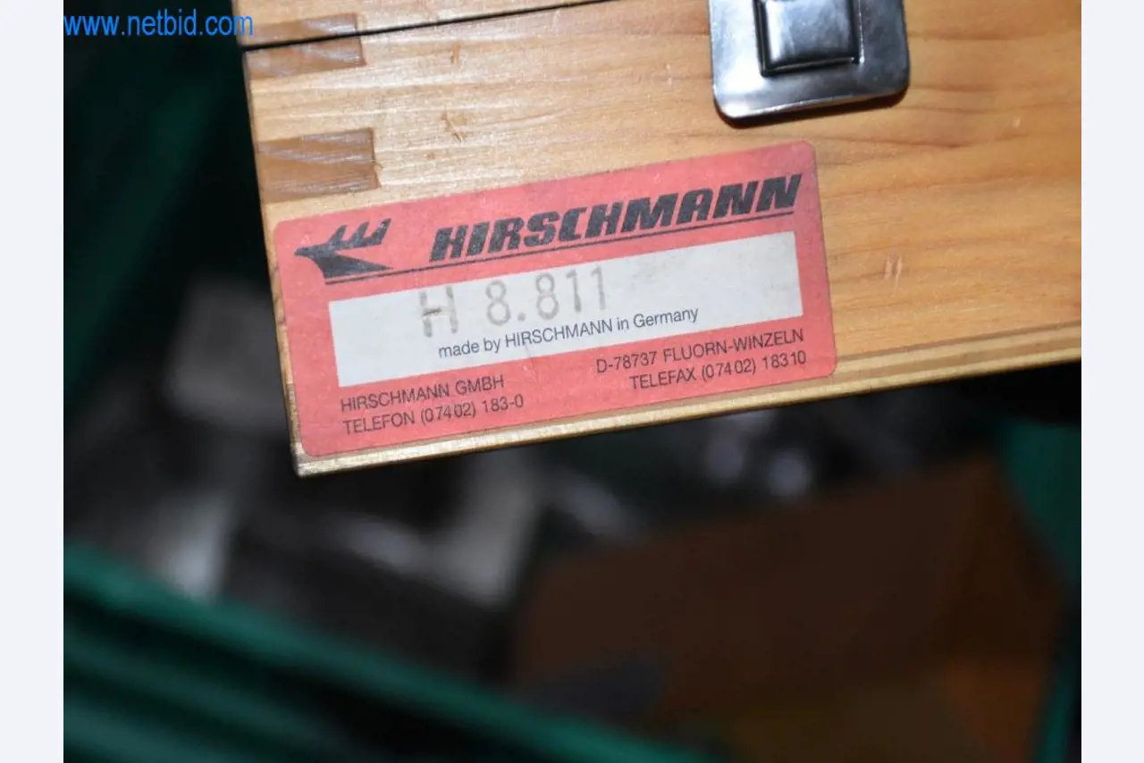 Machines, bedieningsapparatuur en accessoires van een wereldmarktleider voor kettingspansystemen komen beschikbaar-8