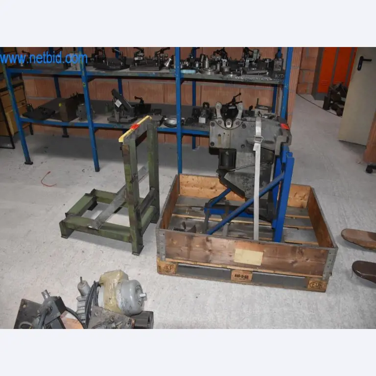 Stroje, provozní zařízení a příslušenství předního světového výrobce napínacích systémů řetězů jsou k dispozici.-3