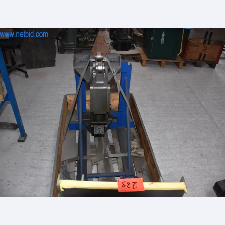 Stroje, provozní zařízení a příslušenství předního světového výrobce napínacích systémů řetězů jsou k dispozici.-5