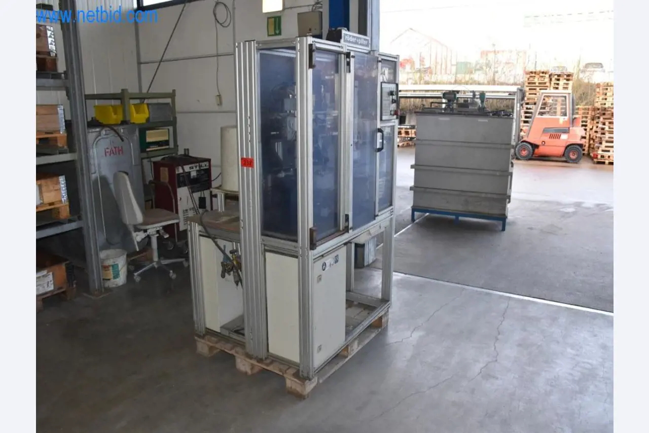 Na voljo so stroji, delovna oprema in dodatki vodilnega svetovnega proizvajalca sistemov za napenjanje verig-3