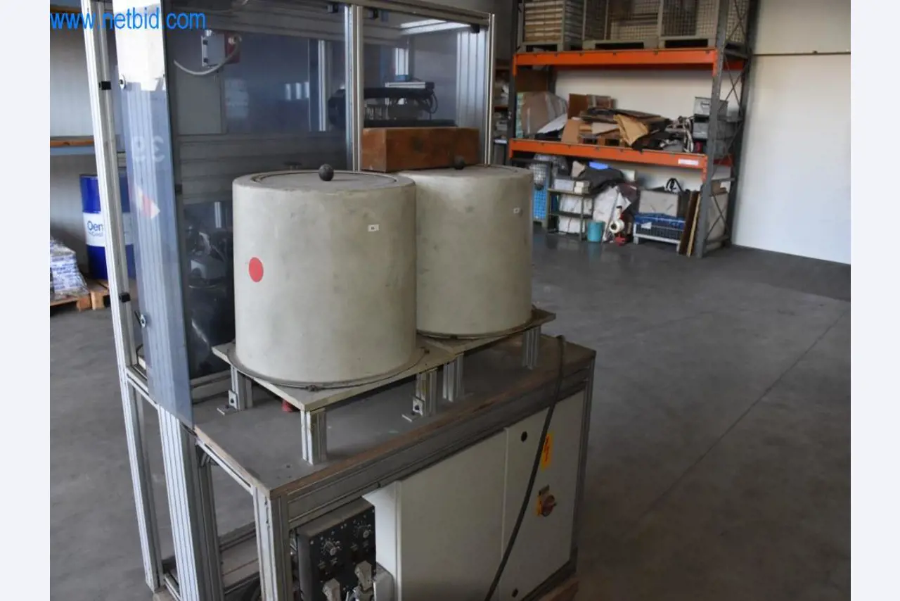 Na voljo so stroji, delovna oprema in dodatki vodilnega svetovnega proizvajalca sistemov za napenjanje verig-5